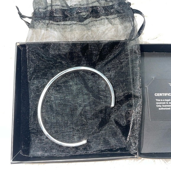 Ashley Bridget Silver Cuff Bracelet With Box & Certificate of Authenticity - Picture 3 of 7